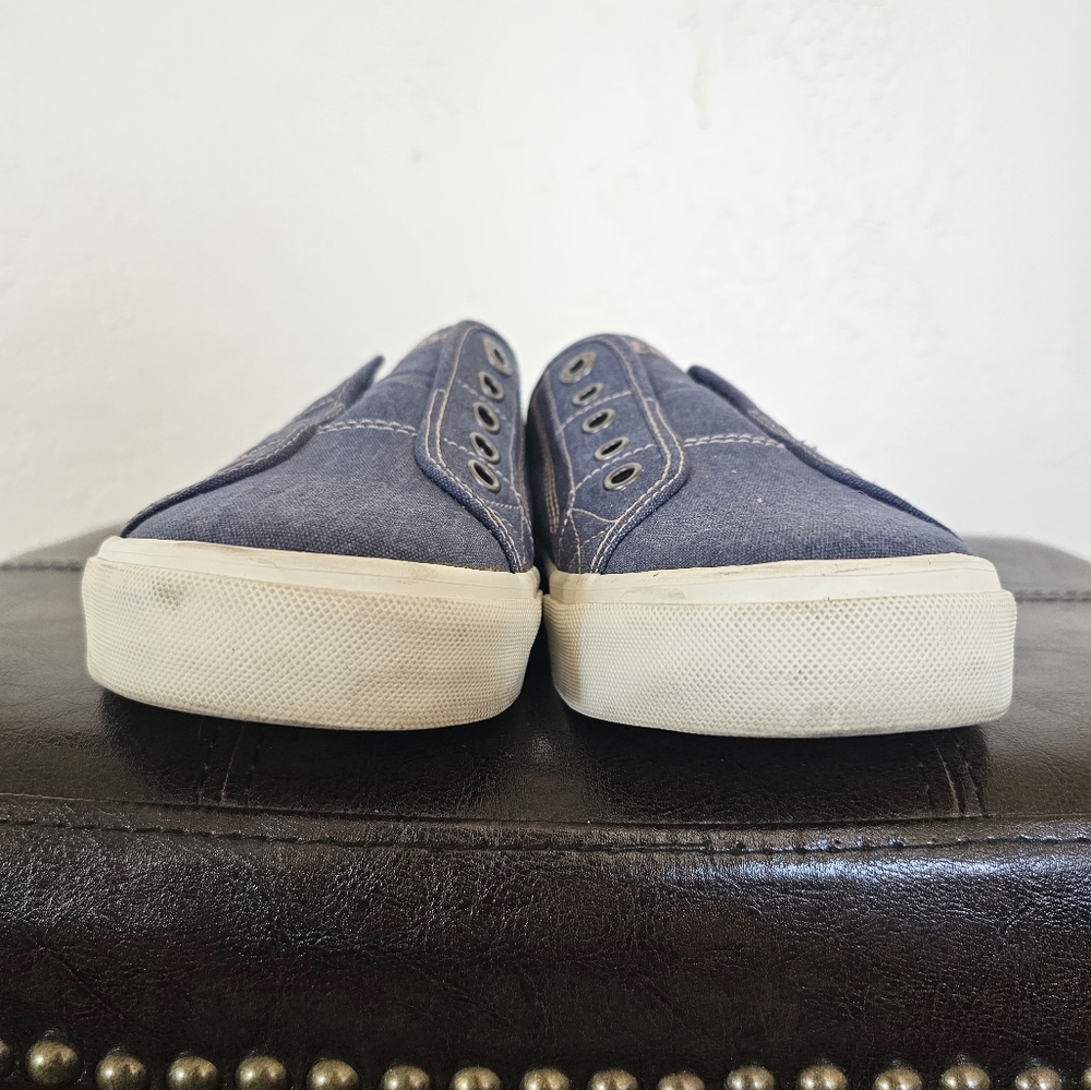 Taos Footwear Ez Soul Blue Denim White Stiching Slip-On Mules Sneakers Sz 9.5 - Picture 2 of 8